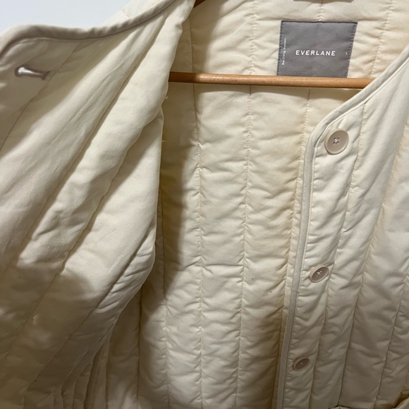 Everlane: Cream Puff Jacket - Picture 5 of 5